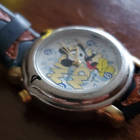 Mackey Mouse Watch - Picture 4 of 6